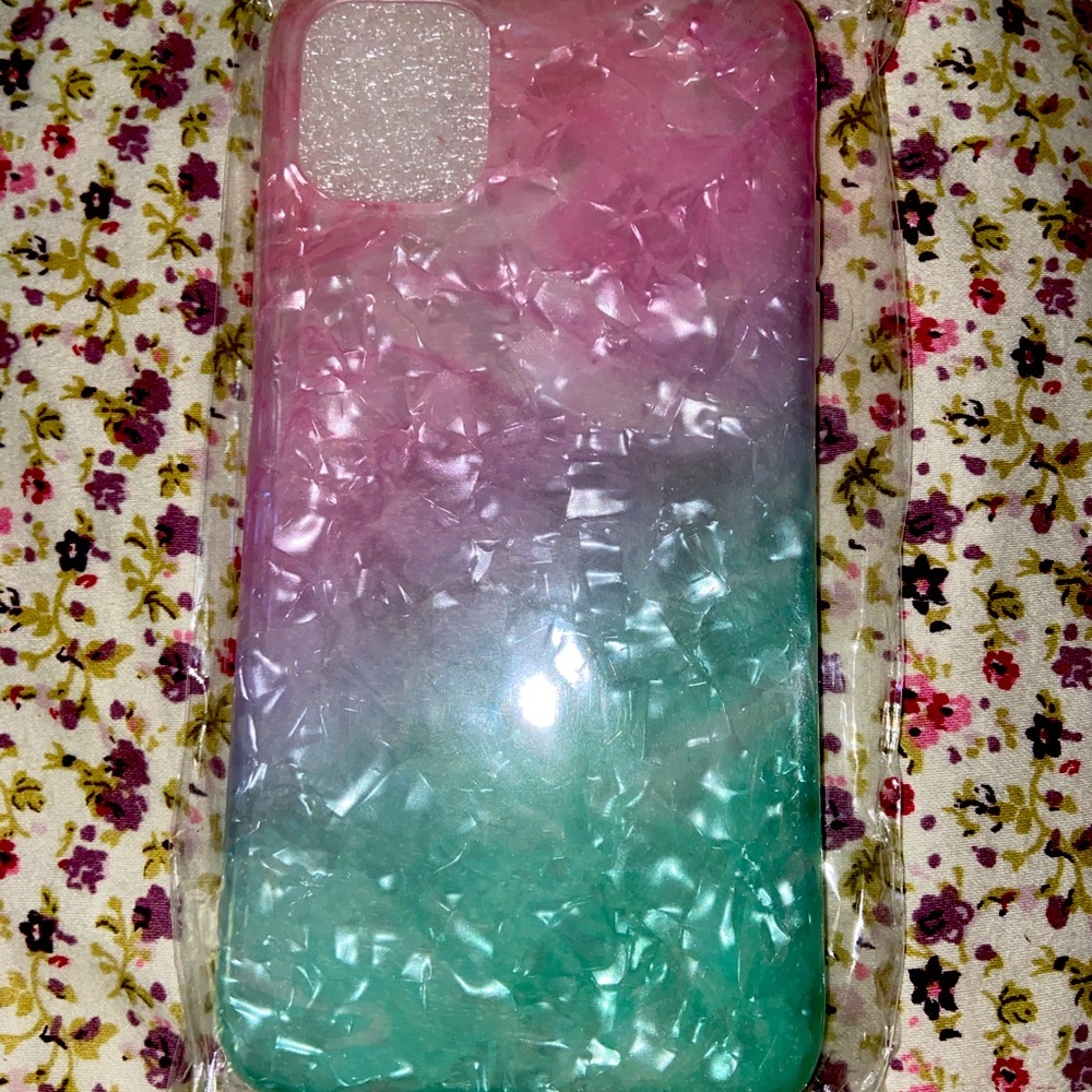 3/$10 IPhone 11 Pearl Mermaid case